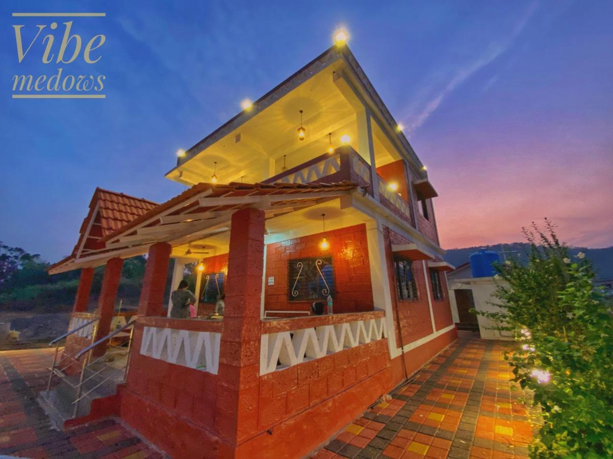 Vibe Meadows Villa With Private Swimming Pool Near Kashid Beach 外观 照片