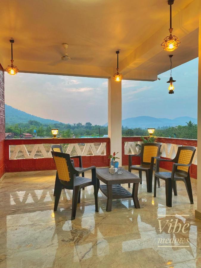 Vibe Meadows Villa With Private Swimming Pool Near Kashid Beach 外观 照片